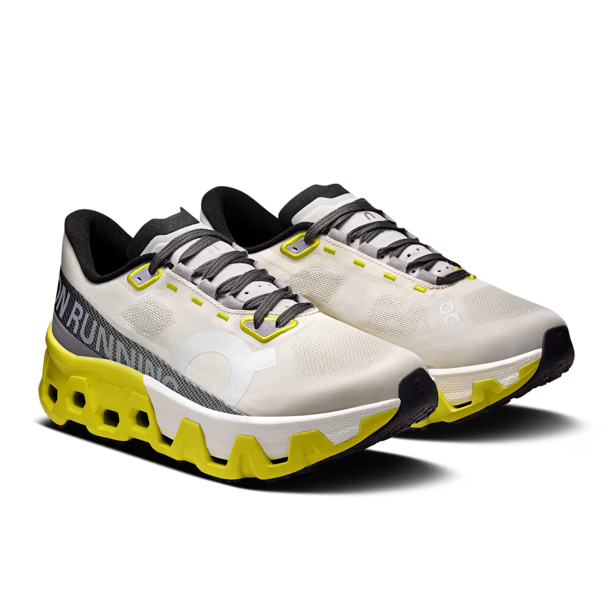 On Cloudmonster Hyper